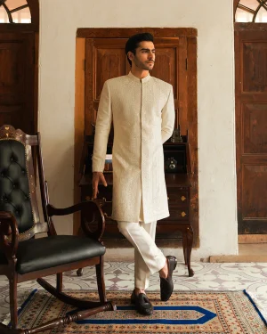Arash By Faiza Saqlain